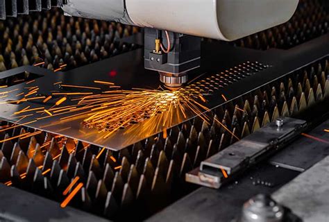 laser cutter for metal sheets